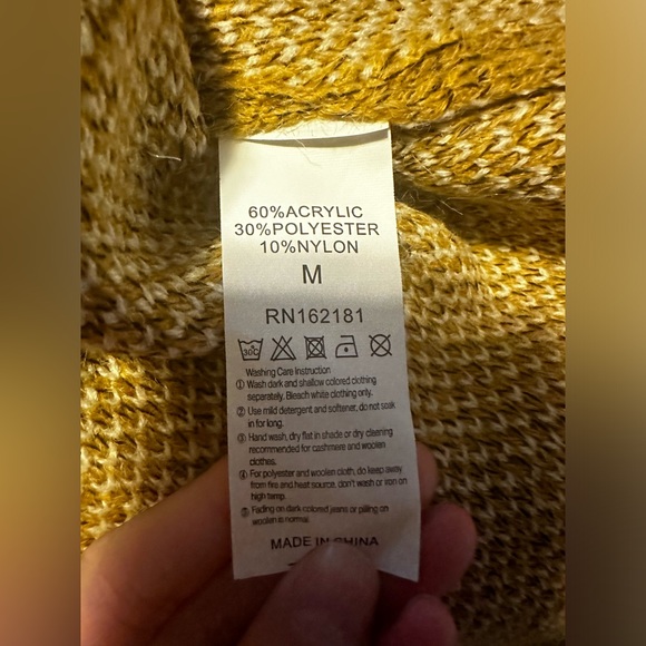 Hooded Sweater Cardigan - Picture 5 of 5